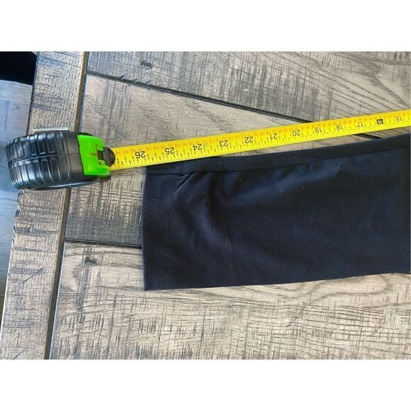 Old Navy woman’s leggings - Picture 3 of 6